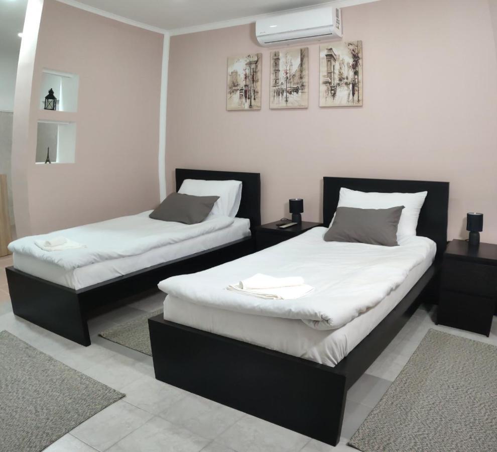 Airport Apartment Air Surcin Exterior photo